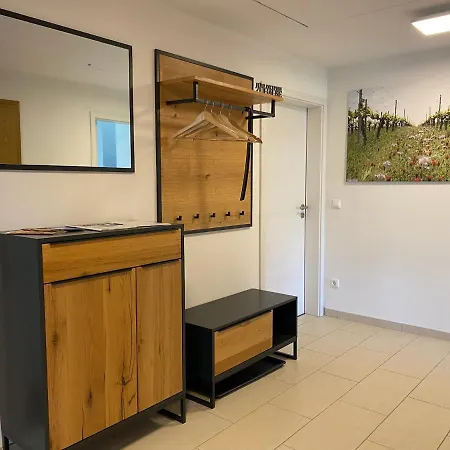 Ferienwohnung Am Holzberg In Volkach Mit Weitblick Exterior photo